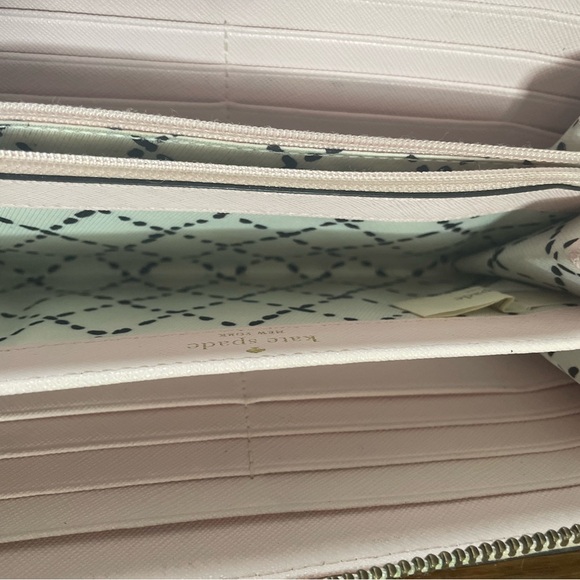 Kate Spade Wallet - Picture 6 of 10